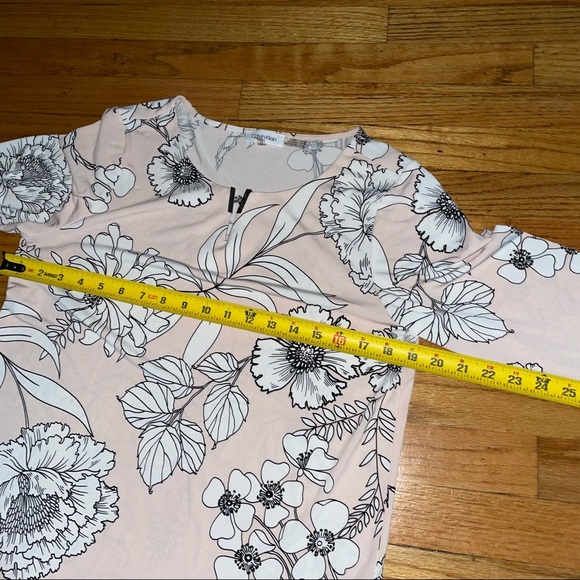 CK 3/4 sleeves blouse - Picture 3 of 7